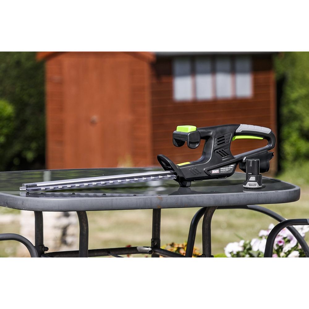 Sealey CP108VHT SV10.8 Series Cordless Hedge Trimmer Kit 10.8V 2Ah - additional view 6