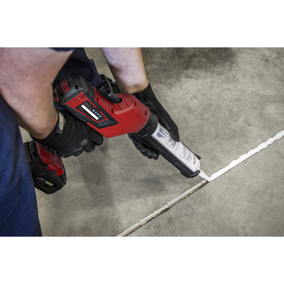 Sealey CP20VCG SV20 Series 310ml Cordless Caulking Gun 20V - Body Only - additional view 2