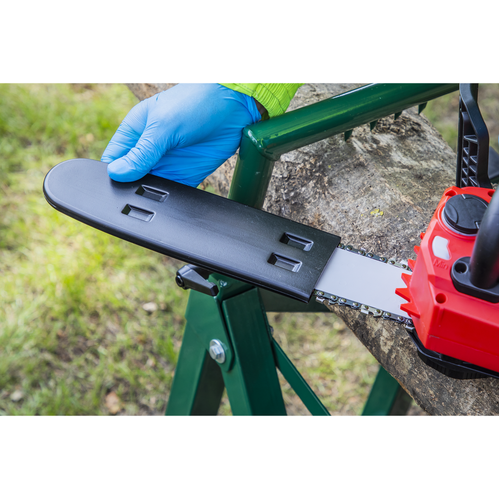 Sealey CP20VCHSKIT SV20 Series 25cm Cordless Chainsaw Kit 20V 4Ah - 2 Batteries - additional view 4