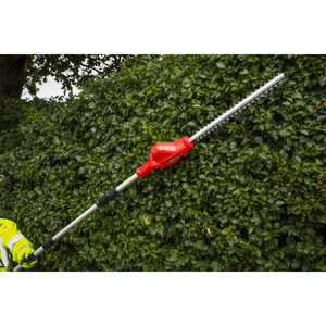 Sealey CP20VTP01 SV20 Series Cordless Telescopic Hedge Trimmer Kit 20V 2Ah - additional view 2