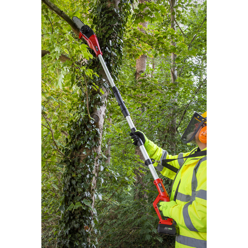 Sealey CP20VTP02 SV20 Series 20cm Cordless Telescopic Chainsaw Kit 20V 4Ah - additional view 5