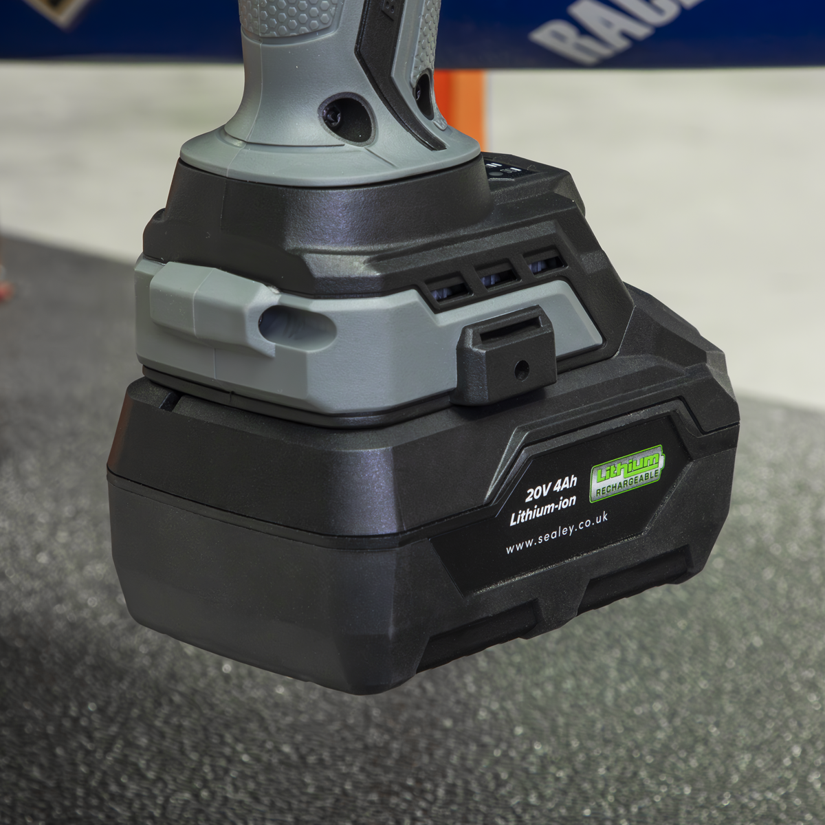 Sealey CP20VXIWKIT1 Premier SV20 Series Brushless Cordless Impact Wrench Kit 20V 4Ah - 2 Batteries - additional view 4