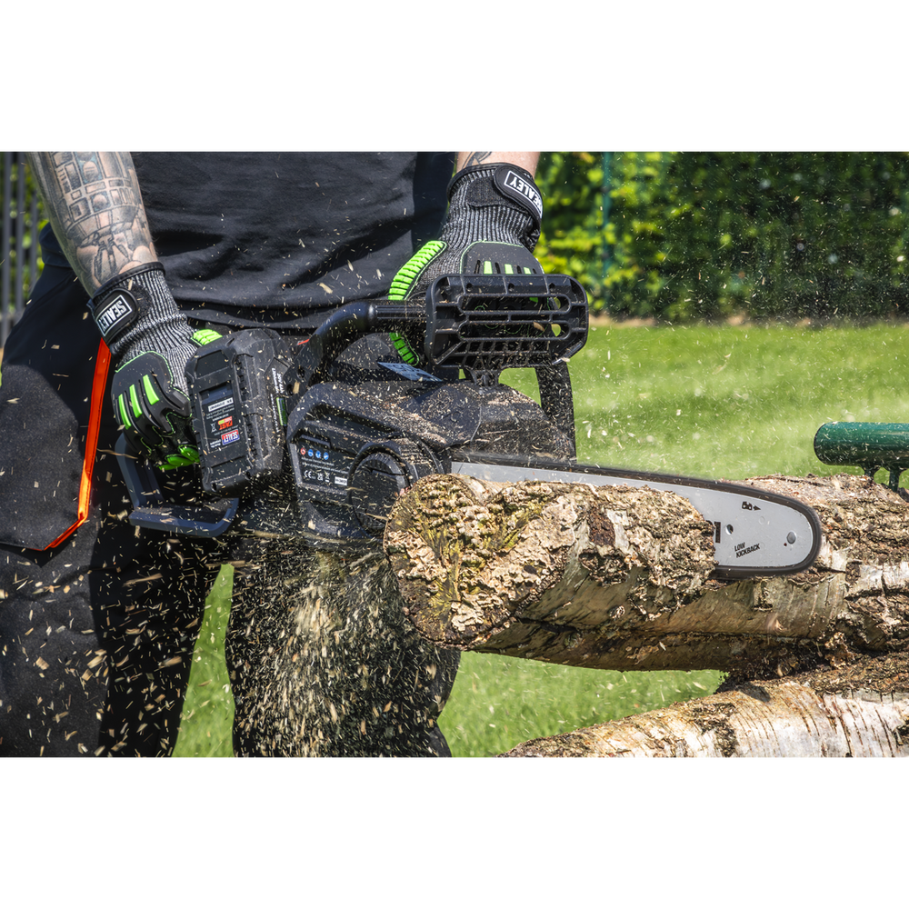 Sealey CP40VCSKIT Chainsaw Kit 40V 4Ah SV20 Series 35cm - additional view 10