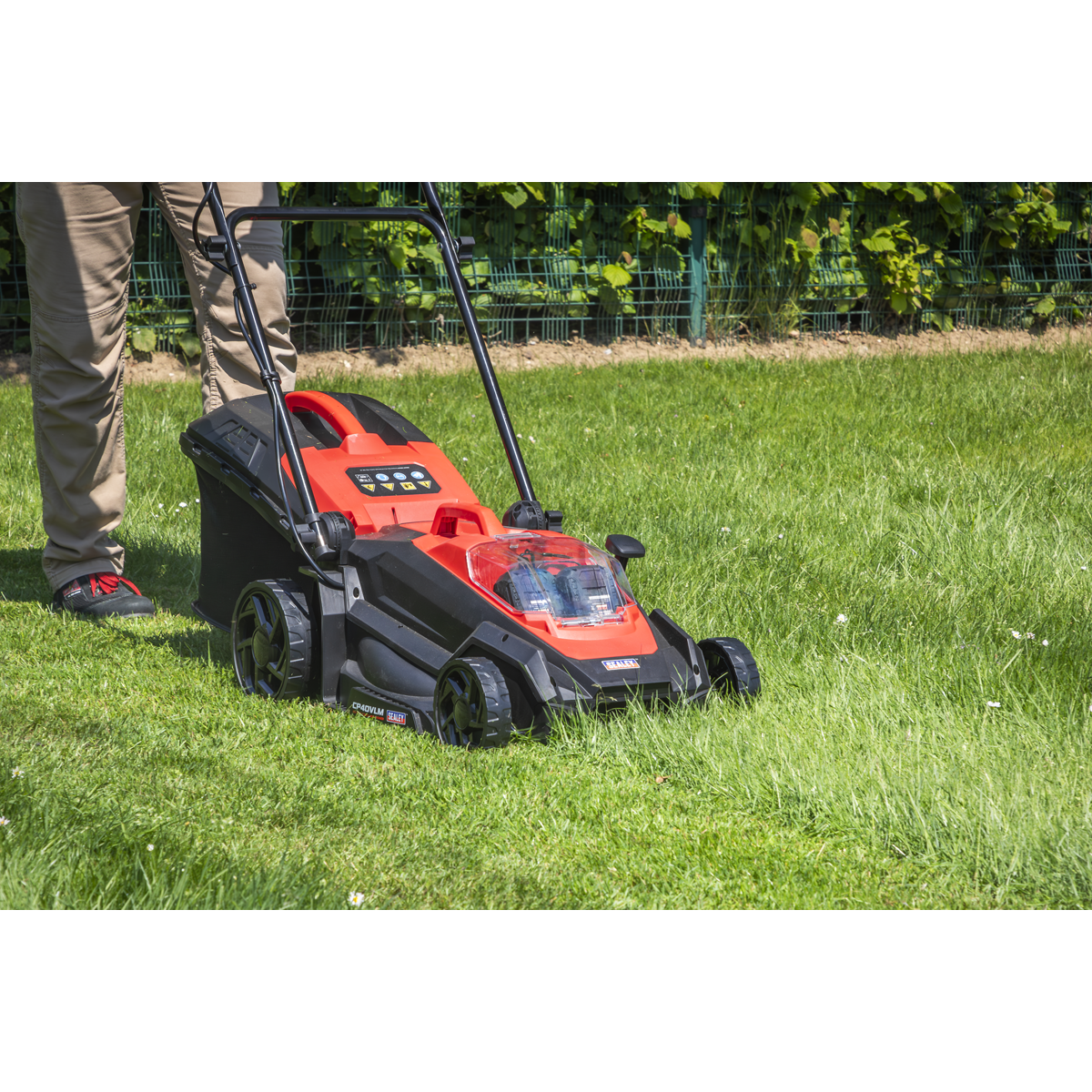Sealey CP40VLMKIT Cordless Lawn Mower Kit 40V 4Ah SV20 Series 40cm - additional view 13
