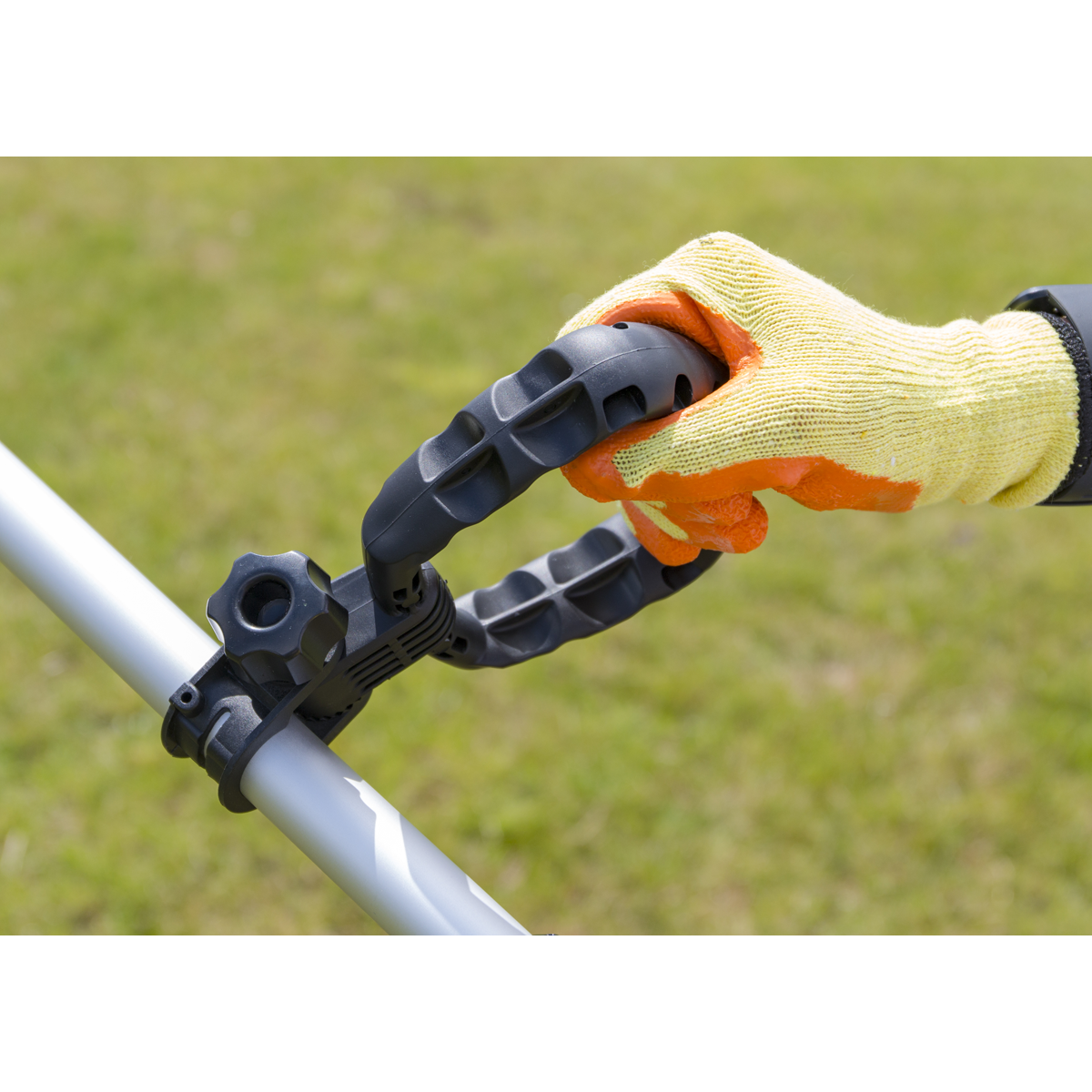 Sealey CS20VCOMBO4 SV20 Series Cordless Trimmer 20V with 4Ah Battery & Charger - additional view 9