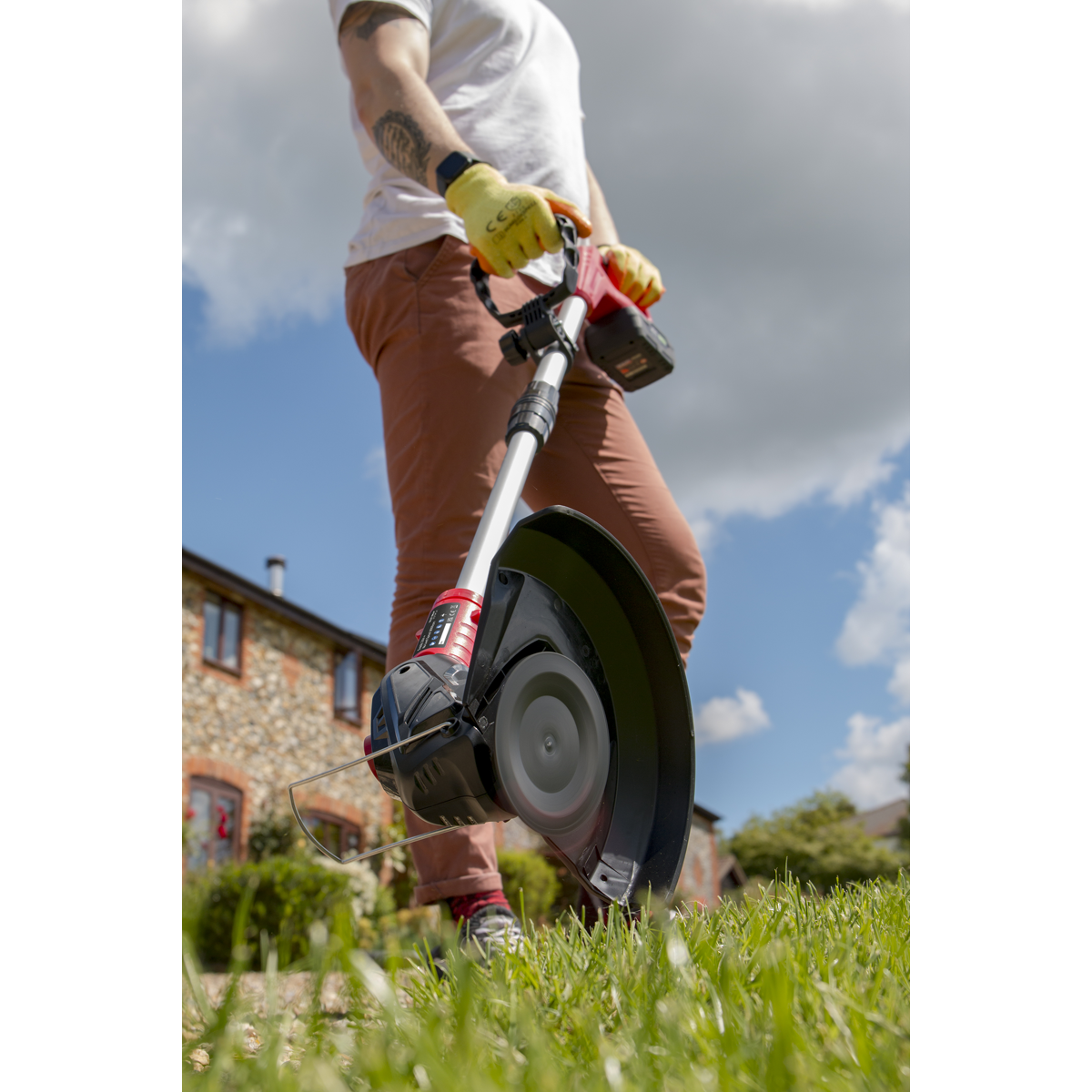 Sealey CS20VCOMBO4 SV20 Series Cordless Trimmer 20V with 4Ah Battery & Charger - additional view 15