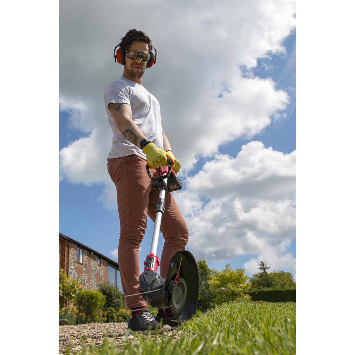 Sealey CS20VCOMBO2 SV20 Series Cordless Grass Trimmer 20V with 2Ah Battery & Charger - additional view 5