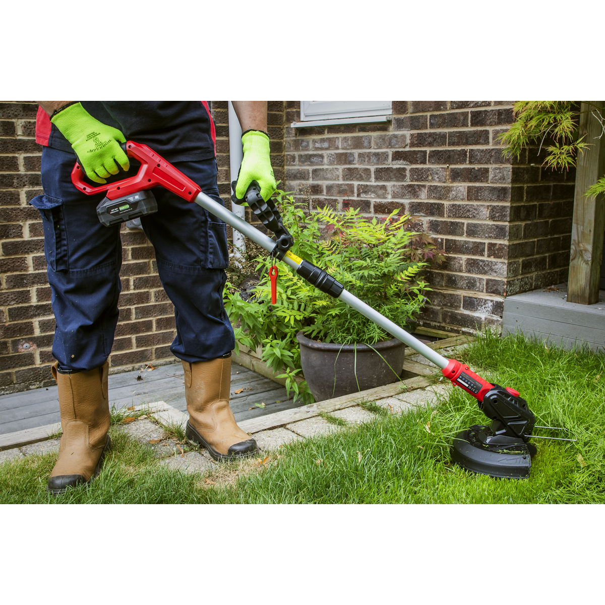 Sealey CS20VCOMBO4 SV20 Series Cordless Trimmer 20V with 4Ah Battery & Charger - additional view 17