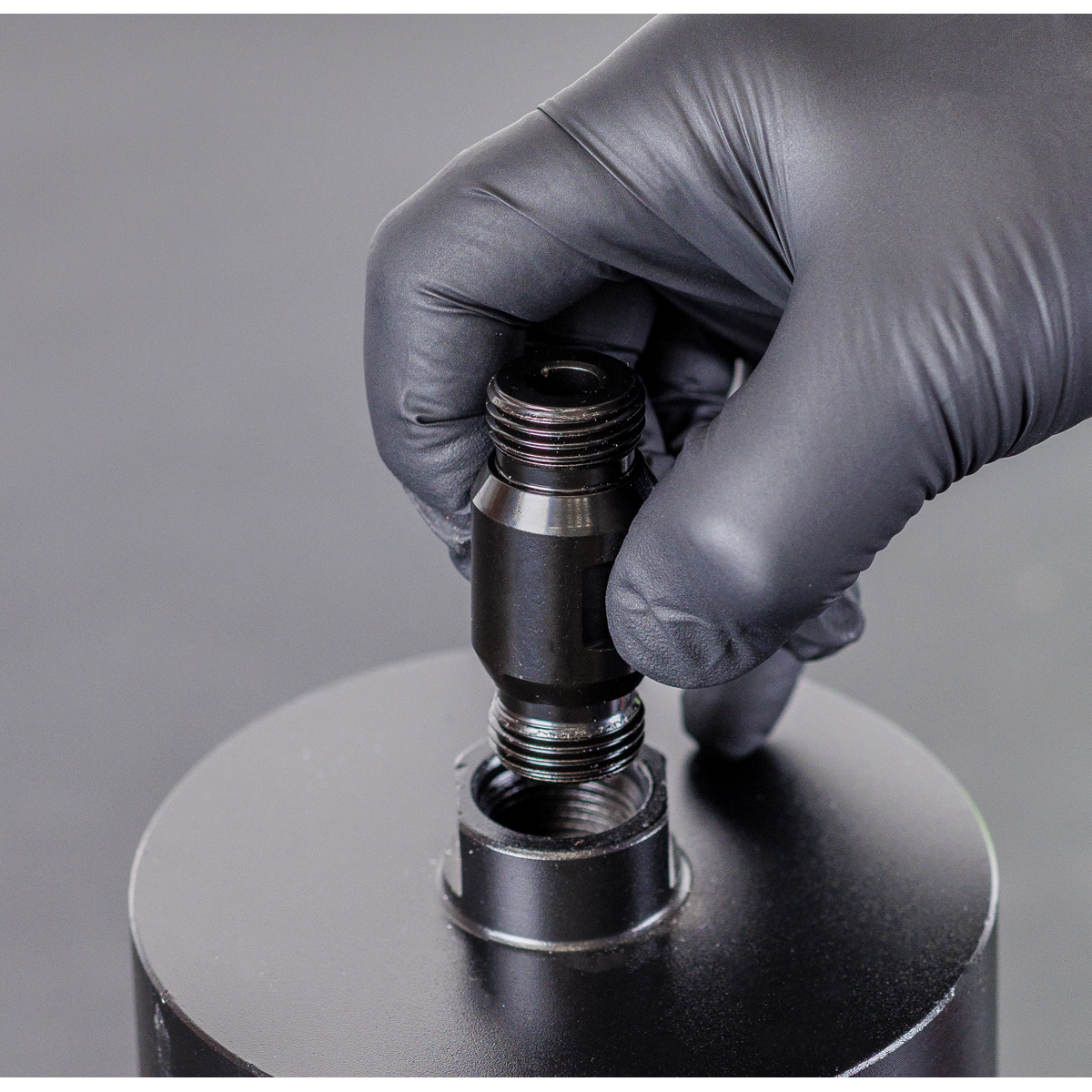 Sealey DCD01 Diamond Core Drill Adaptor with Through Hole 1/2"BSP Male to 1/2"BSP Male - additional view 5