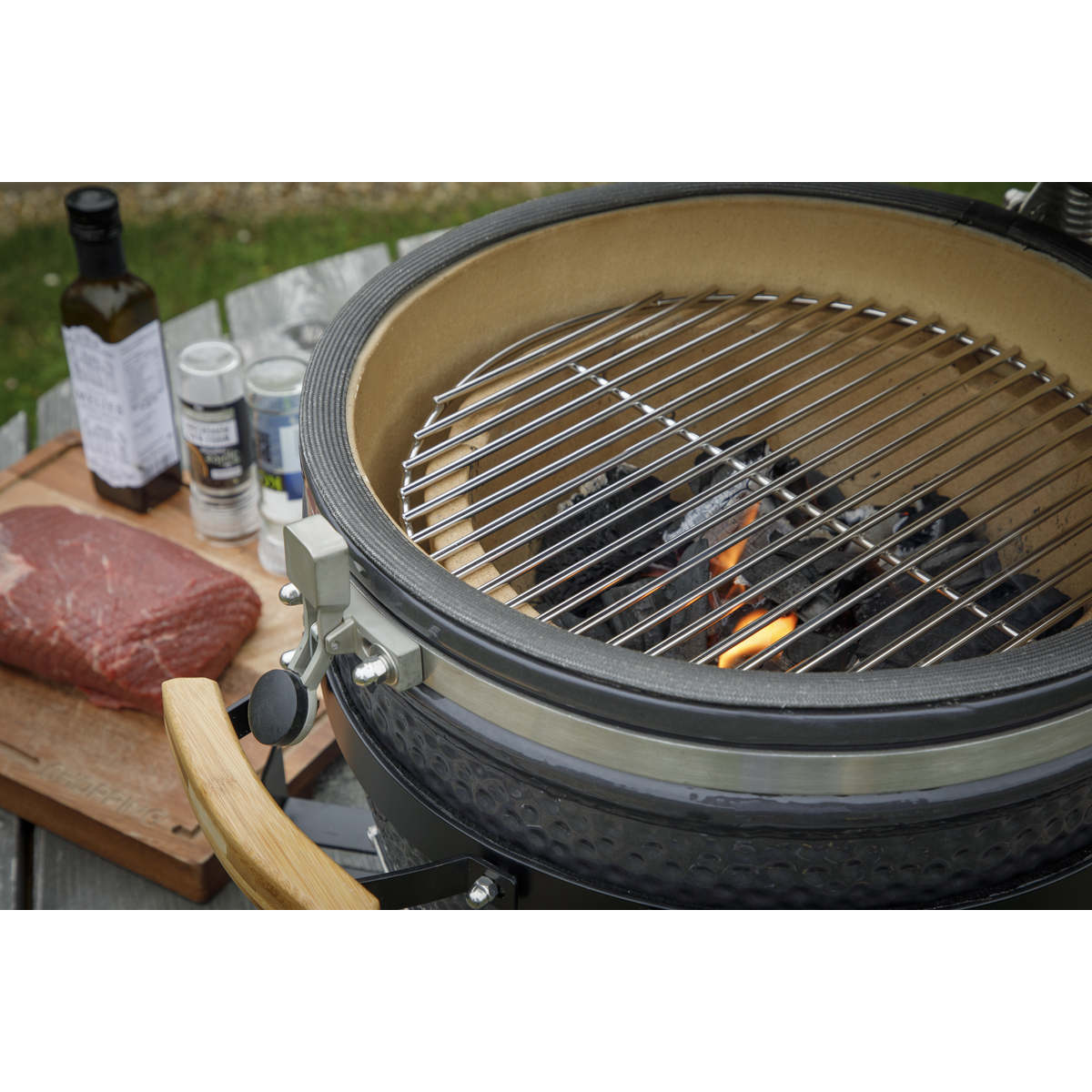 Dellonda DG158 Deluxe 16"(40cm) Ceramic Kamado Style BBQ - additional view 16