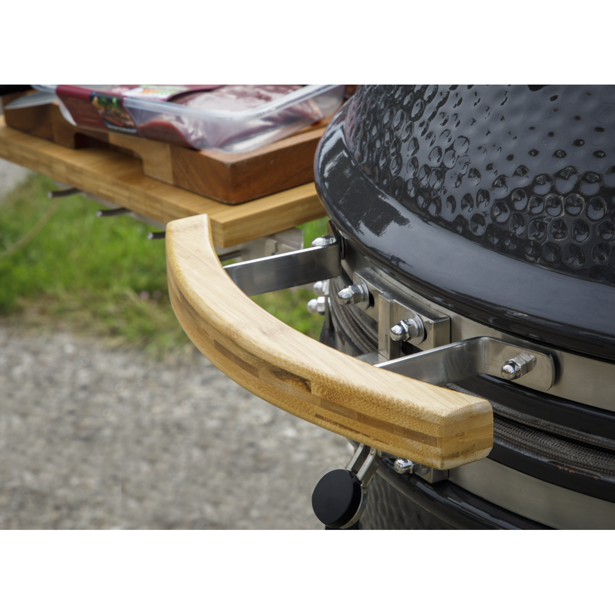 Dellonda DG159 Deluxe 22"(56cm) Ceramic Kamado Style BBQ with Wheeled Stand - additional view 13