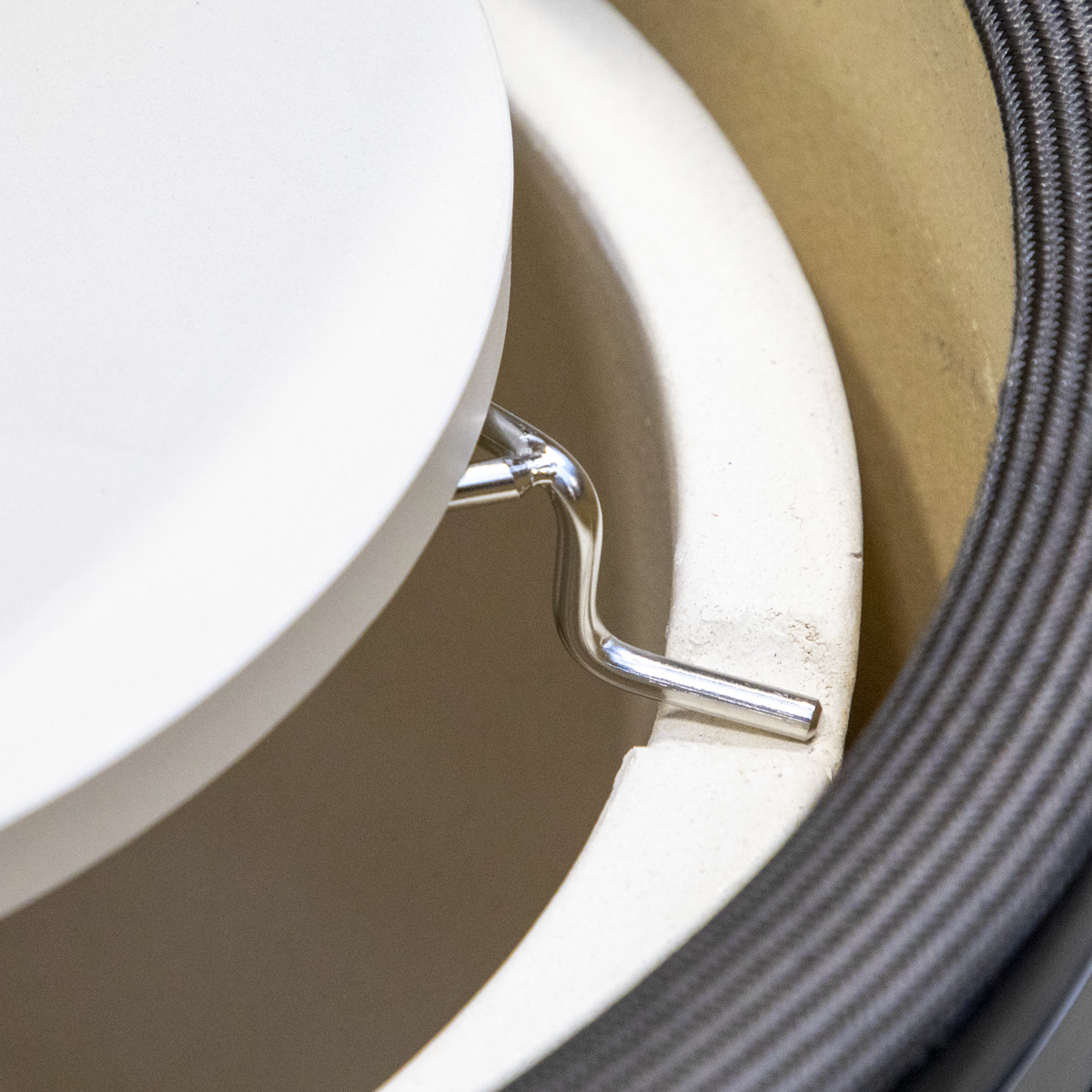 Dellonda DG187 Heat Deflector Support for Kamado BBQs - additional view 4