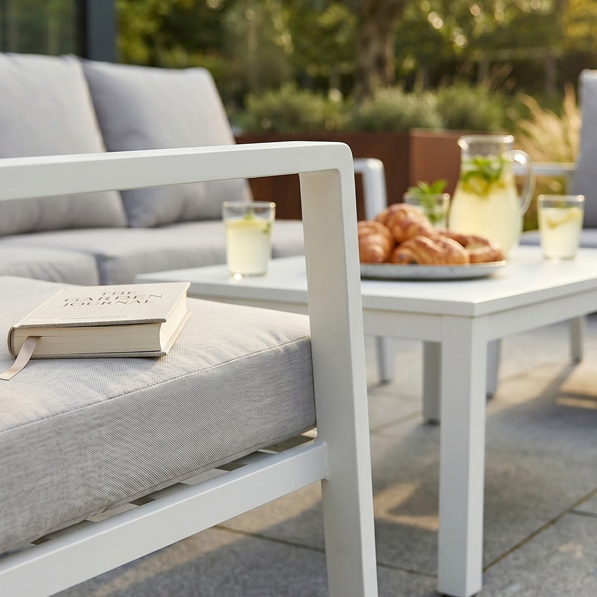 Dellonda DG52 Kyoto Aluminium Outdoor Sofa & Coffee Table Set 4pc - additional view 10