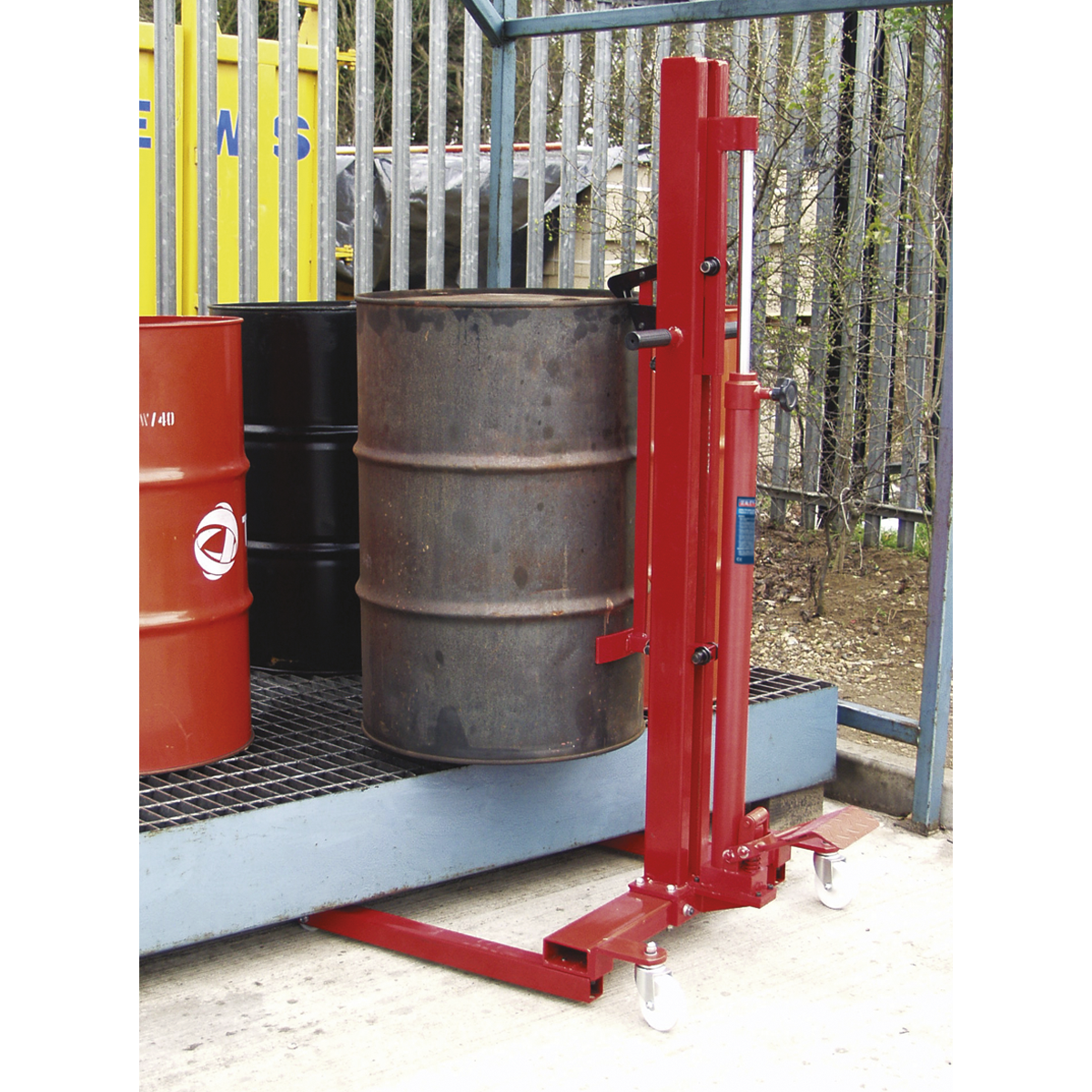 Sealey DH03 Hydraulic Drum Truck & Van Loader 205L - additional view 5