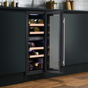 Baridi DH204 17 Bottle Dual Zone Slim Built-In 30cm Wine Cooler with Touch Screen Controls, Beech Wood - additional view 9