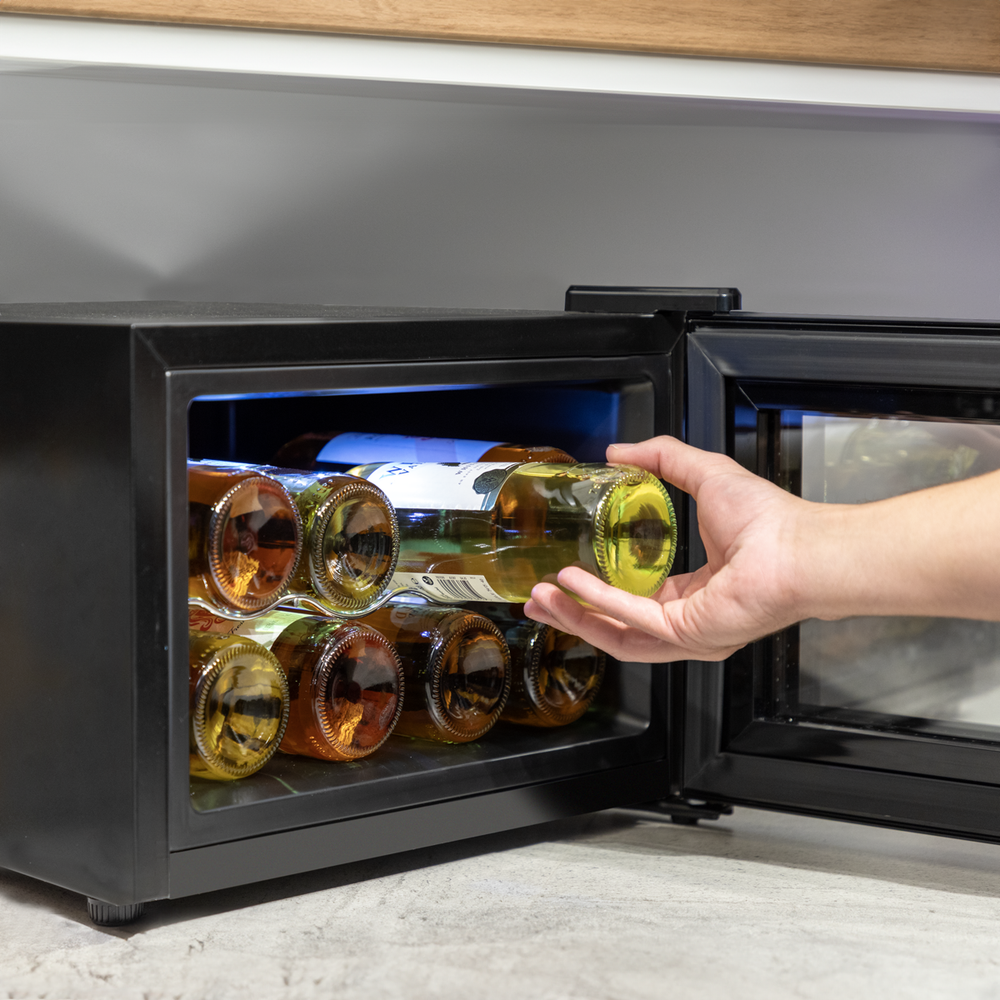 Baridi DH218 8 Bottle Thermoelectric Tabletop Wine Cooler with Touch Control - Black - additional view 8