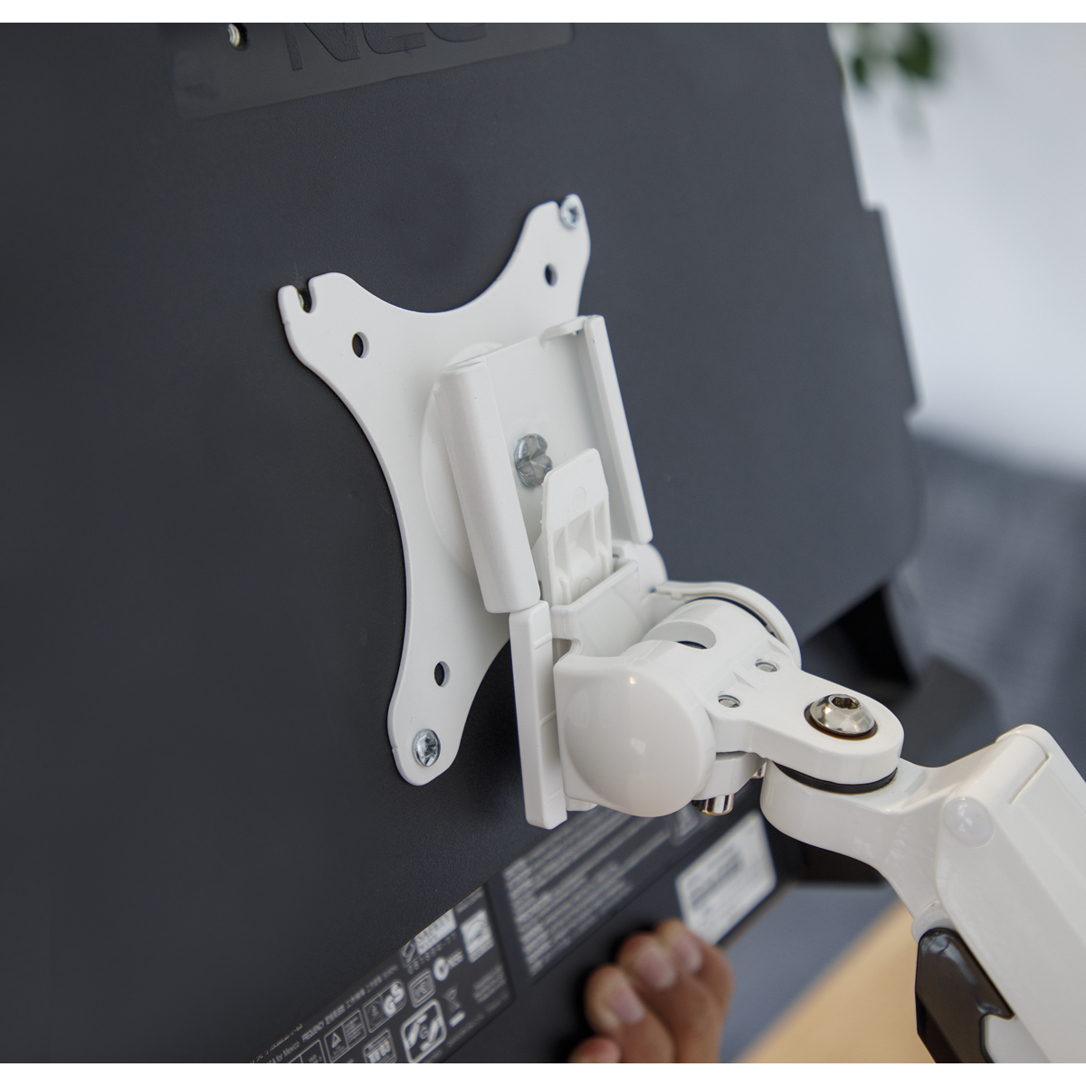 Dellonda DH26 Adjustable Single Monitor Arm with 360° Rotation - White - additional view 6