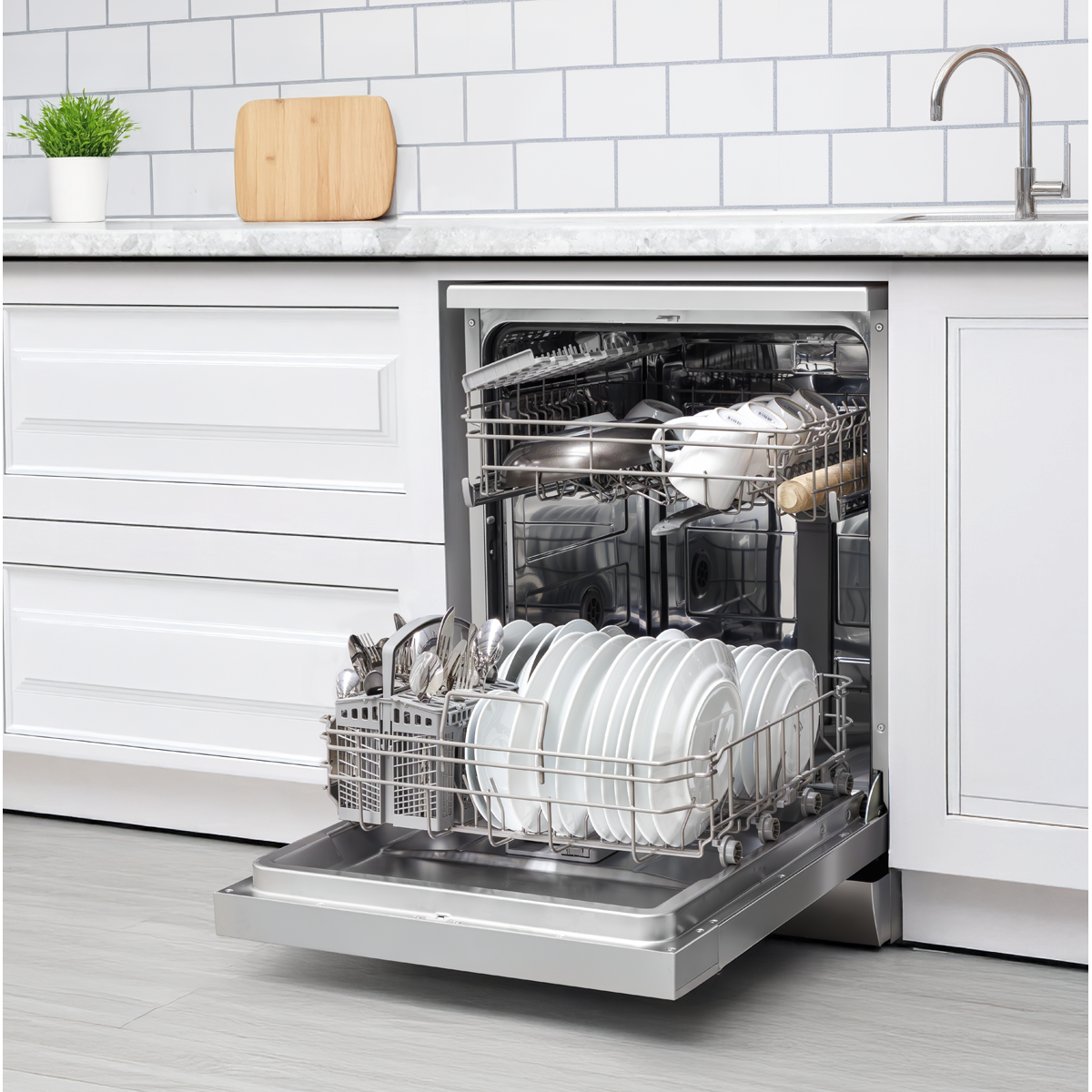 Baridi DH280 Regular Sized Freestanding Dishwasher 60cm Wide 13 Place Settings - Silver - additional view 11