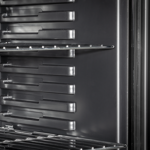 Baridi DH31 Undercounter Drinks, Beer & Wine Fridge with Wire Shelves, Internal Light & Security Lock - additional view 13