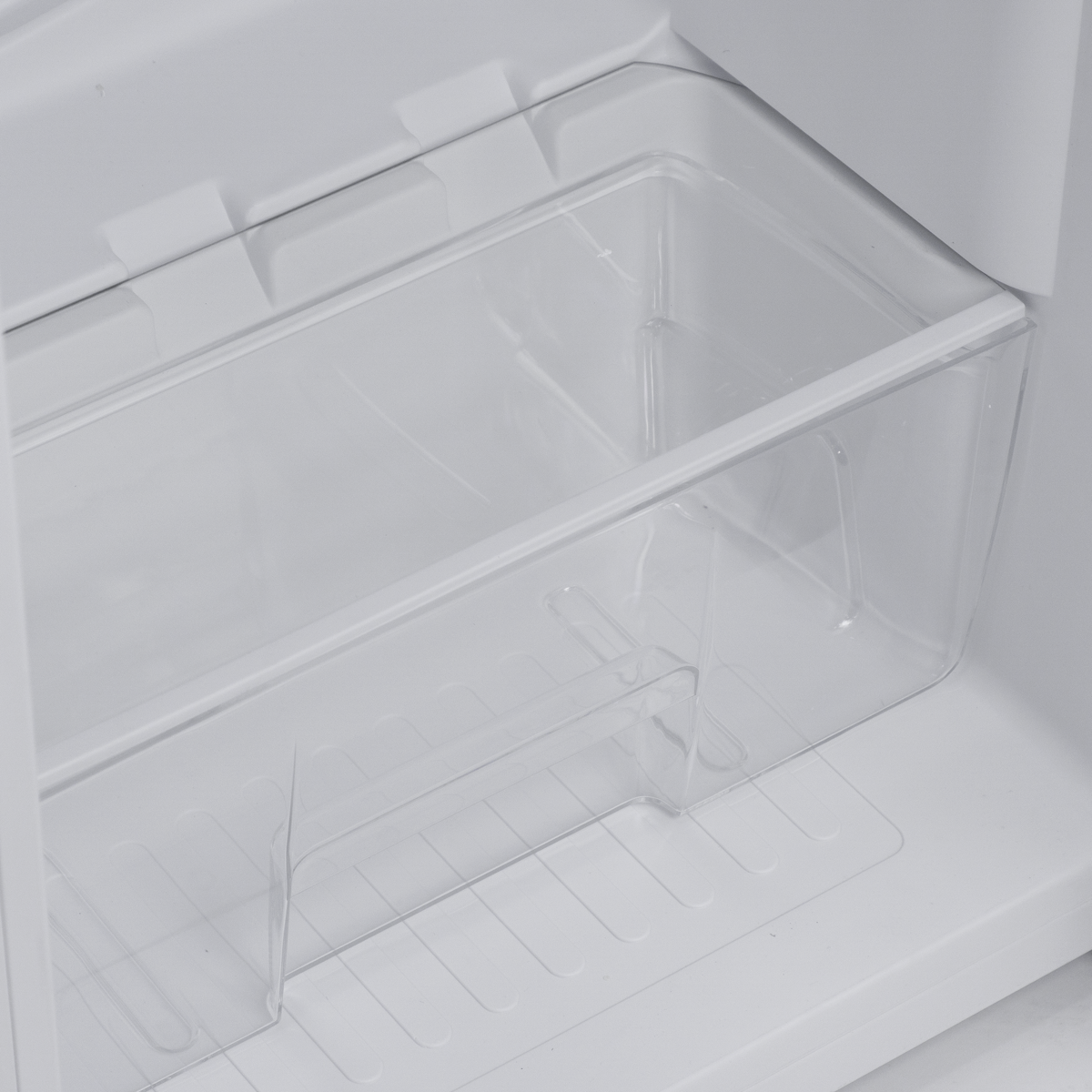 Baridi DH322 Freestanding Larder Fridge 241L - White - additional view 10