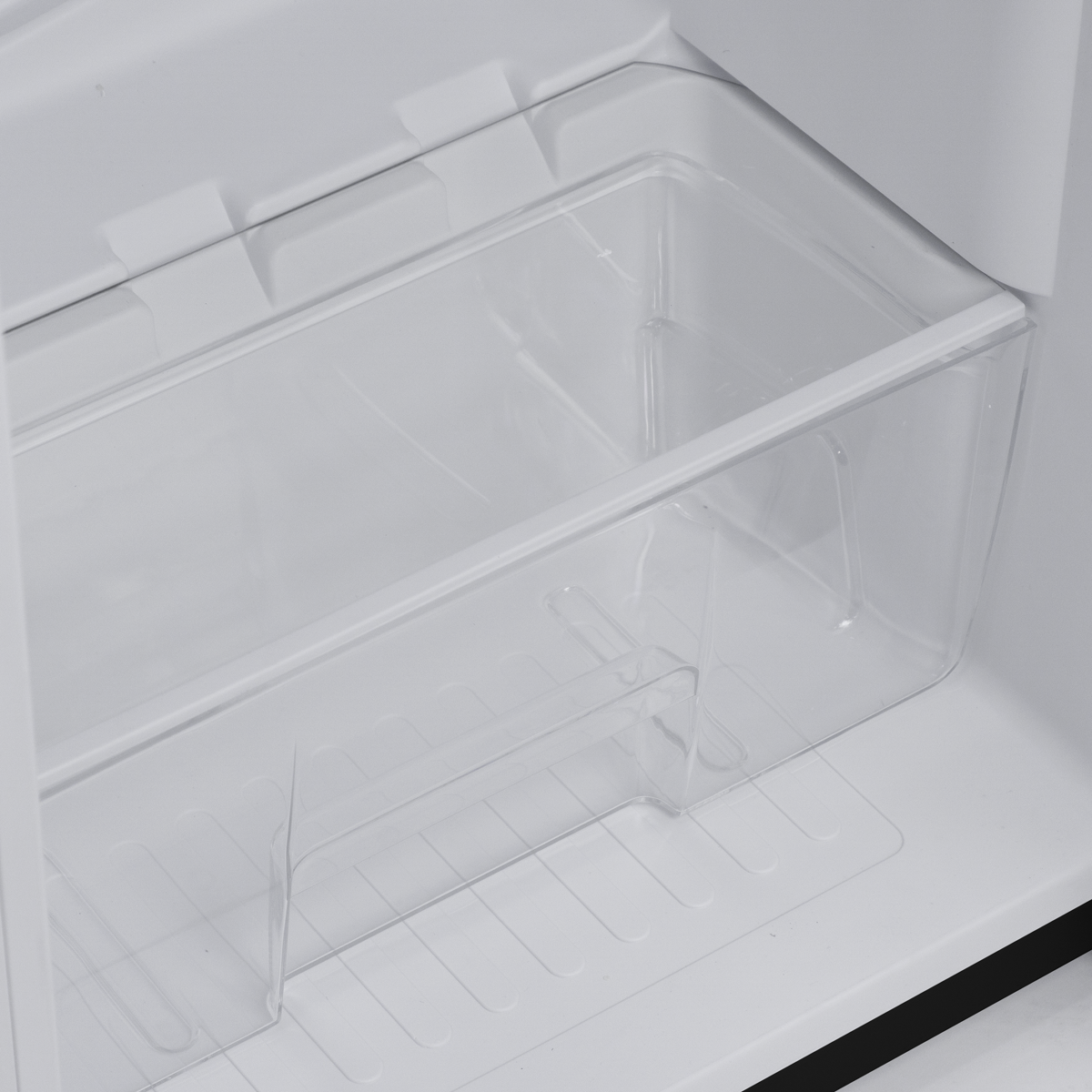 Baridi DH323 Freestanding Larder Fridge 241L - Black - additional view 3