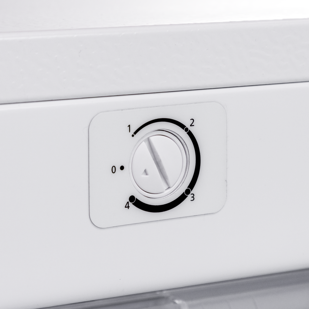 Baridi DH324 Freestanding Tall Freezer 177L Capacity - White - additional view 13