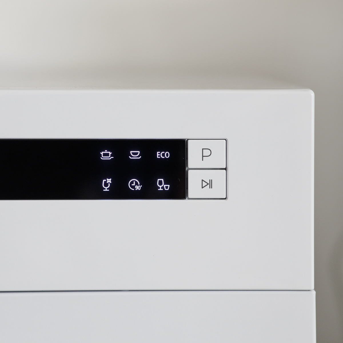 Baridi DH83 Tabletop Dishwasher 6 Place Settings 6.5L Capacity - White - additional view 5