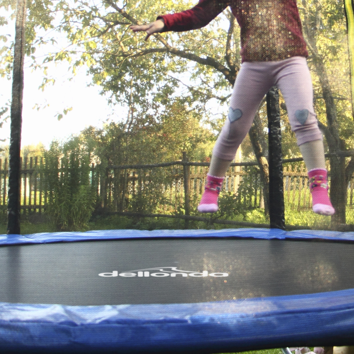 Dellonda DL67 Heavy-Duty Outdoor Trampoline with Safety Enclosure Net 8ft - additional view 3
