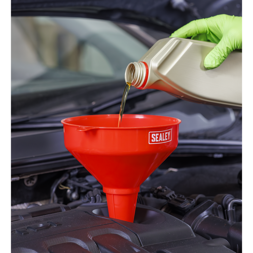 Sealey F2 Fixed Spout Funnel with Filter 200mm - Medium - additional view 5