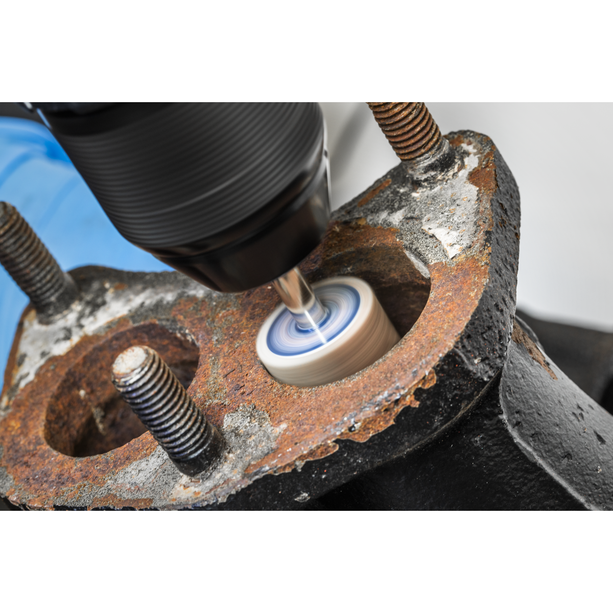 Sealey FW2520405 25 x 20mm Abrasive Flap Wheel with 6mm Shaft 40Grit - Pack of 5 - additional view 4