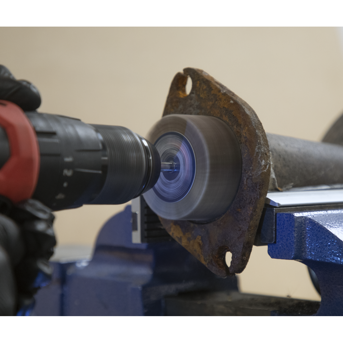 Sealey FW6030405 60 x 30mm Abrasive Flap Wheel with 6mm Shaft 40Grit - Pack of 5 - additional view 4