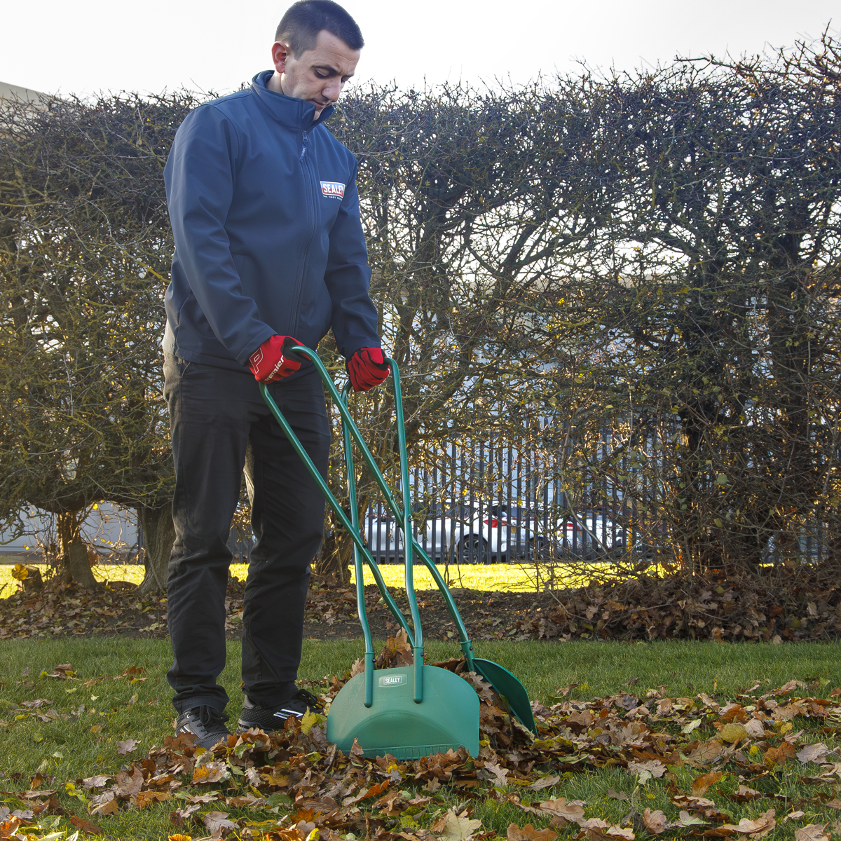 Sealey GTLG1 Leaf & Debris Grabber - additional view 3