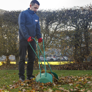 Sealey GTLG1 Leaf & Debris Grabber - additional view 3