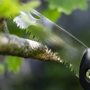 Sealey GTSG006 Folding Pruning Saw with Soft Grip Handle, 2 Cutting Positions & Carbon Steel Blade, 233mm - additional view 6
