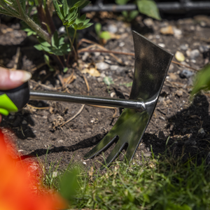Sealey GTSG022 2-In-1 Garden Hand Tool with Soft Grip Handle & Stainless Steel Tines/Blade - additional view 5