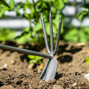 Sealey GTWH002 Premier 2-in-1 Hoe and Cultivator with Ash Handle & Stainless Steel Tines/Blade - additional view 6