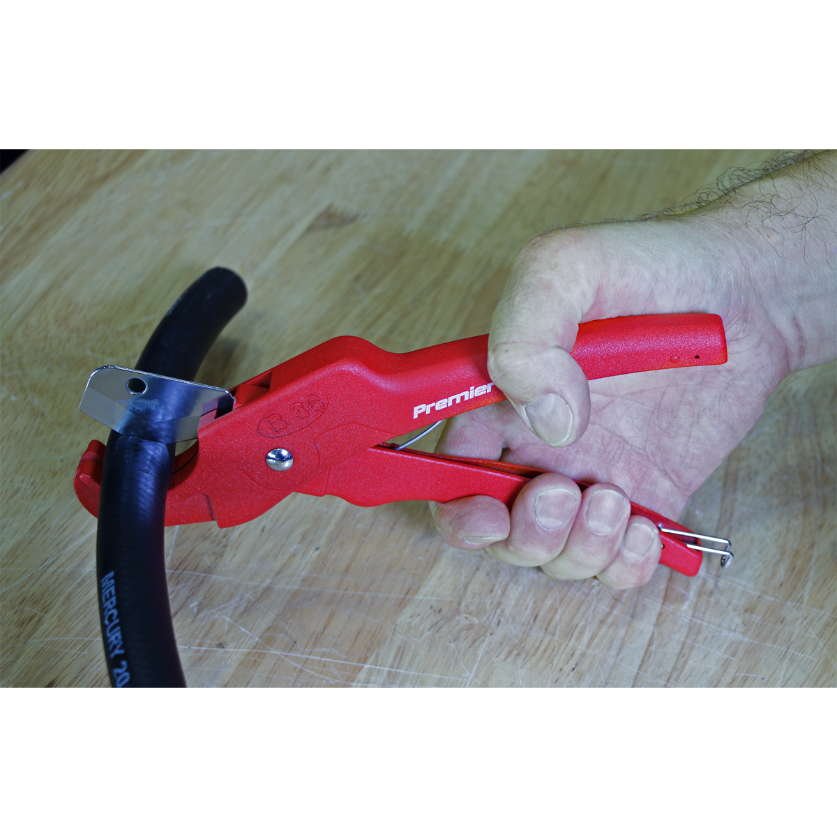 Sealey HCA26 Rubber & Reinforced Hose Cutter 3-36mm - additional view 3