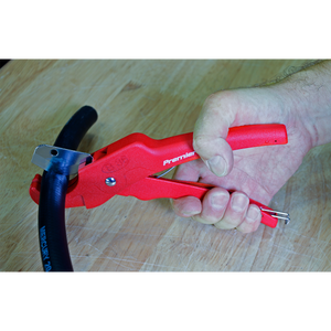 Sealey HCA26 Rubber & Reinforced Hose Cutter 3-36mm - additional view 3