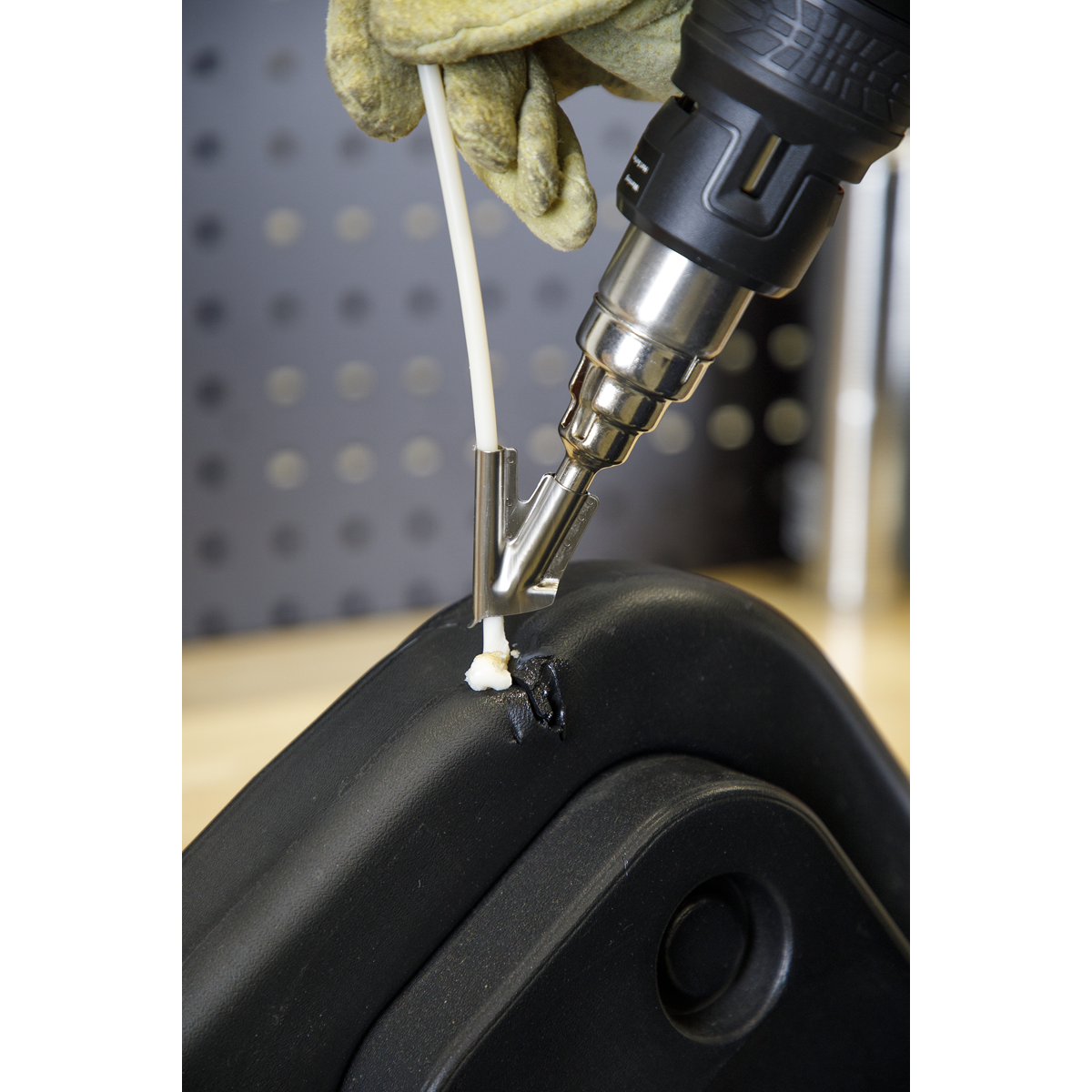 Sealey HS102K Premier Plastic Welding Kit including HS102 Heat Gun - additional view 4