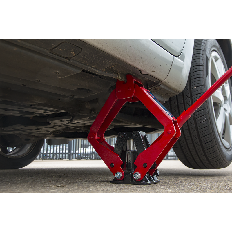 Sealey HSJ07 Hydraulic Scissor Jack 700kg Capacity - additional view 2