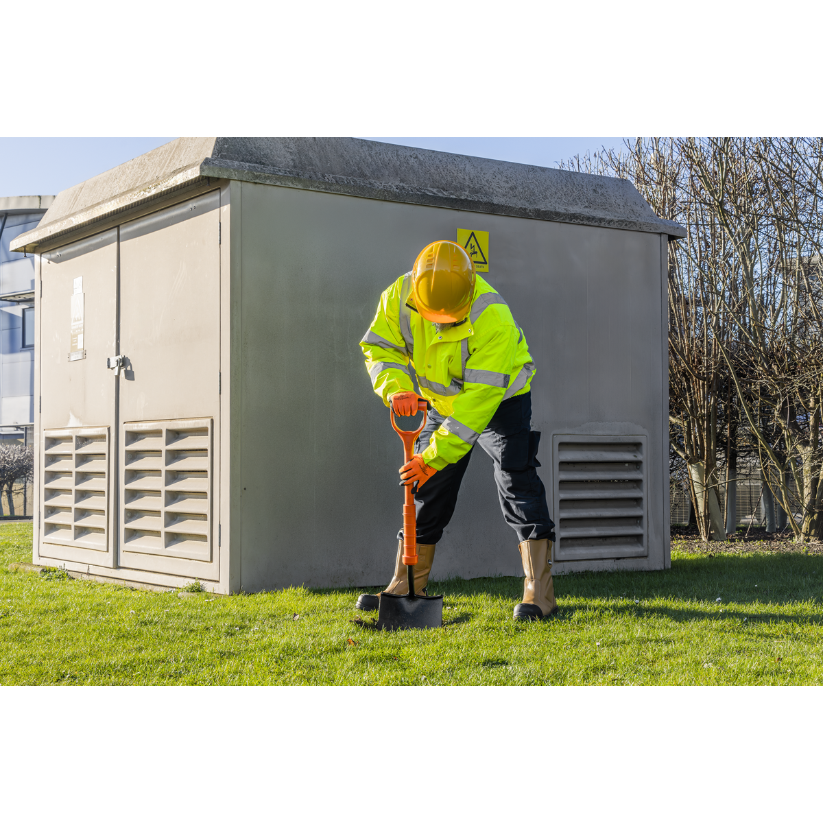 Sealey HVCT04 Insulated Round Mouth Shovel - additional view 3