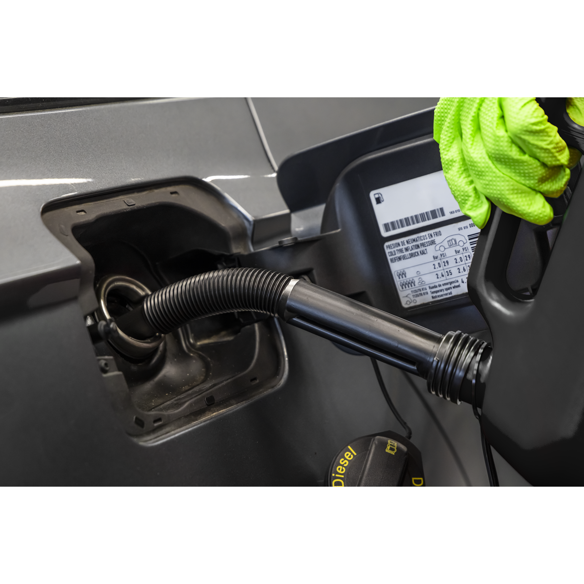 Sealey JC10PB Fuel Can 10L - Black - additional view 5