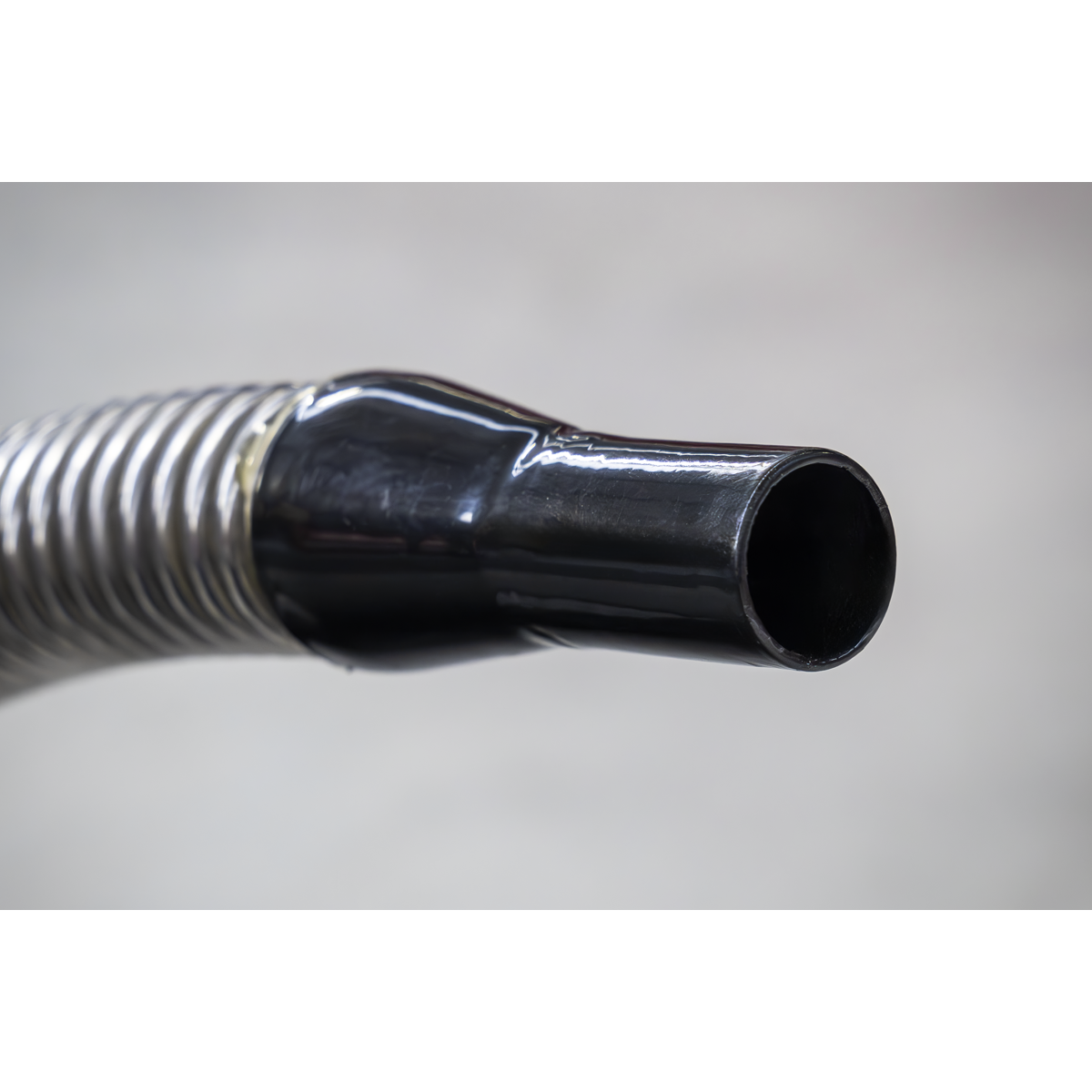 Sealey JC20D/S Flexible Pouring Spout for JC5M, JC10 & JC20 - Black - additional view 11
