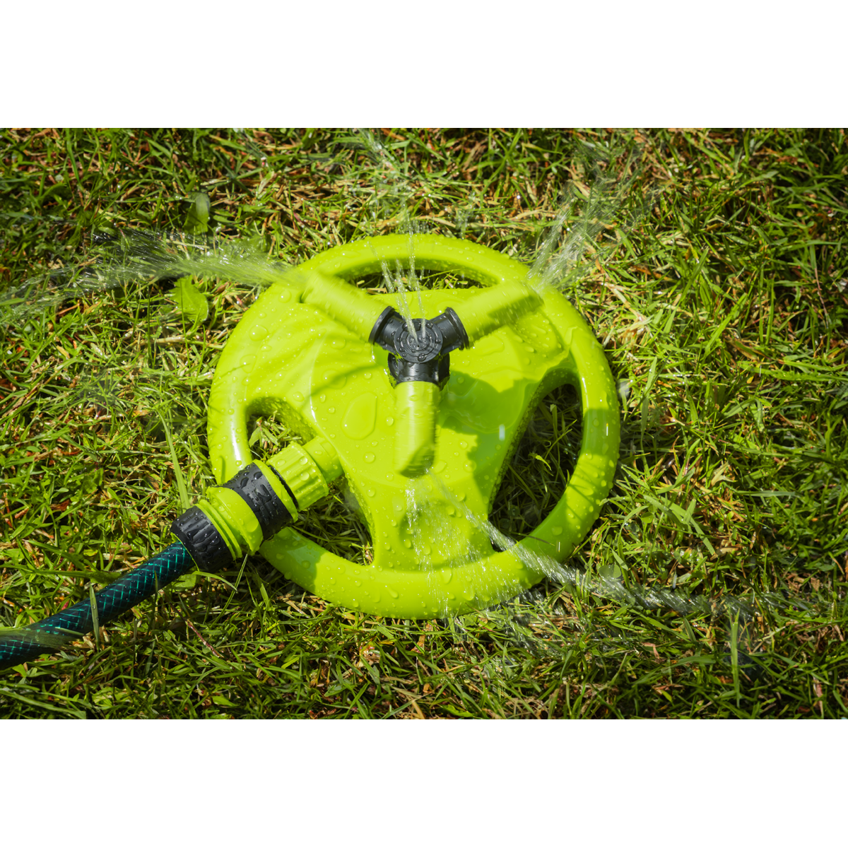 Sealey JS2023 Adjustable Rotating Garden Sprinkler 3-Arm - additional view 3