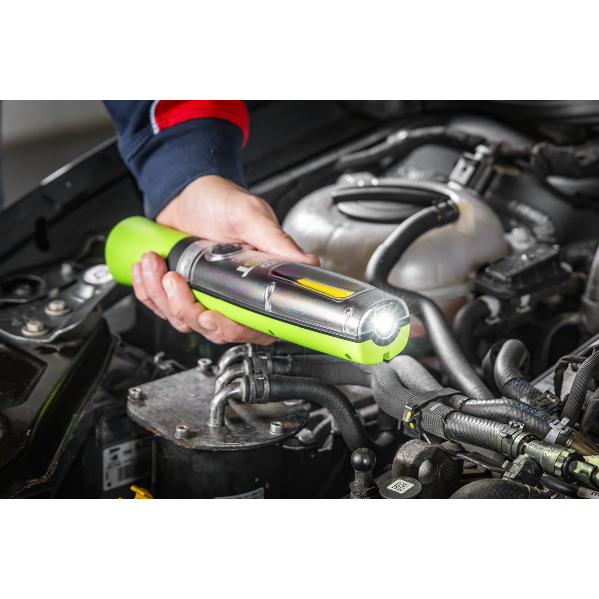 Sealey LED1001G LED Twist® Rechargeable Inspection Light 8W COB & 1W SMD - additional view 7