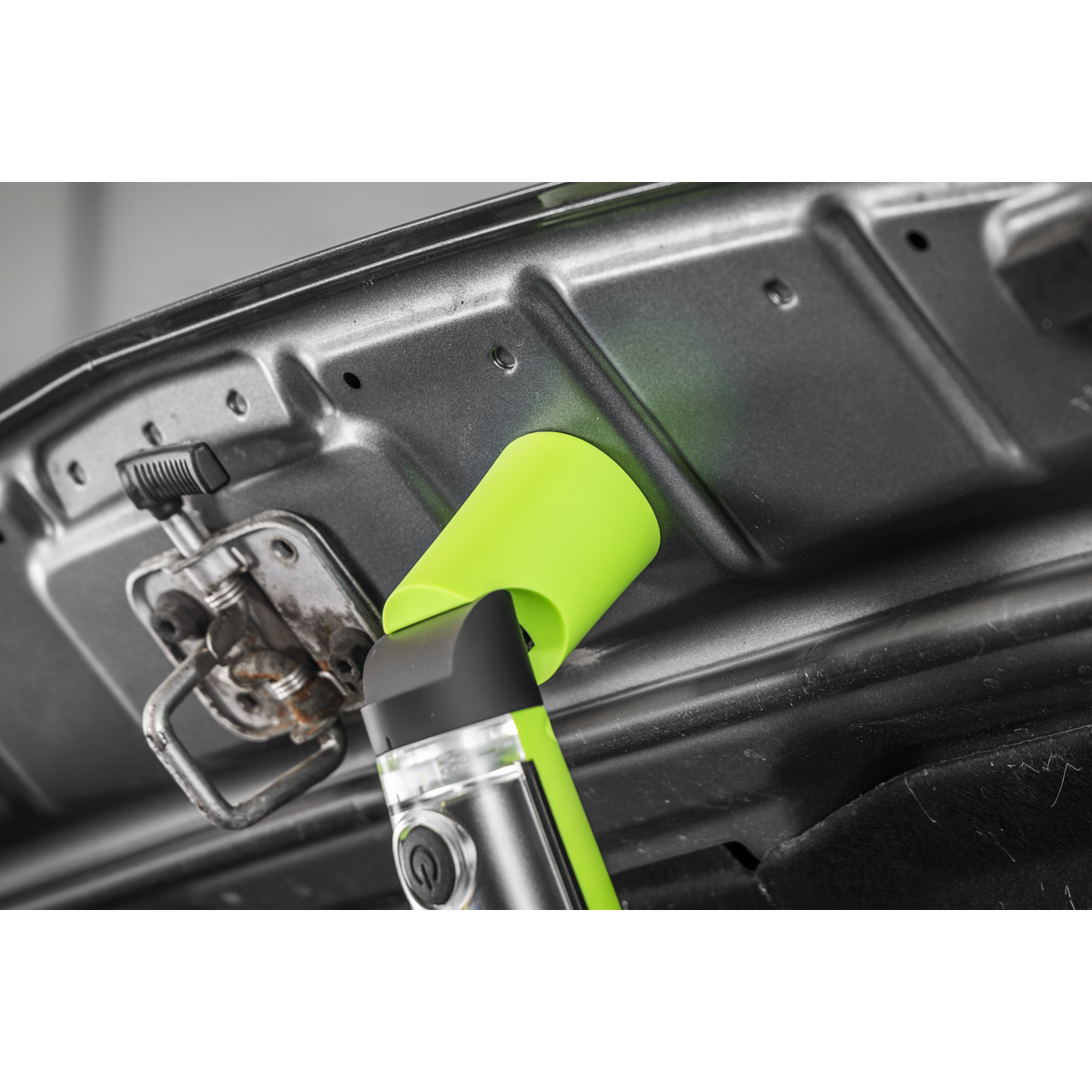 Sealey LED1001G LED Twist® Rechargeable Inspection Light 8W COB & 1W SMD - additional view 3