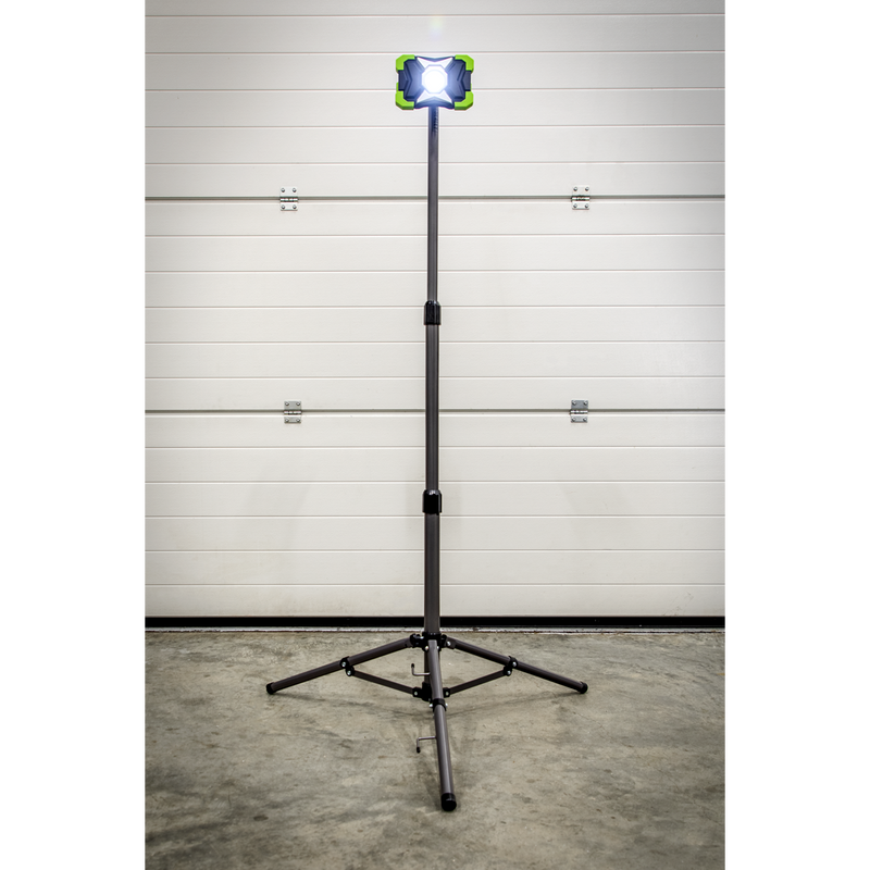 Sealey LED1500PBKIT Portable Floodlight & Telescopic Tripod 15W COB LED - additional view 9