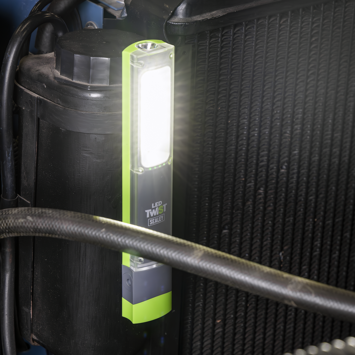 Sealey LED401G LED Twist® Rechargeable Inspection Light 2W & 1W SMD LED - additional view 6