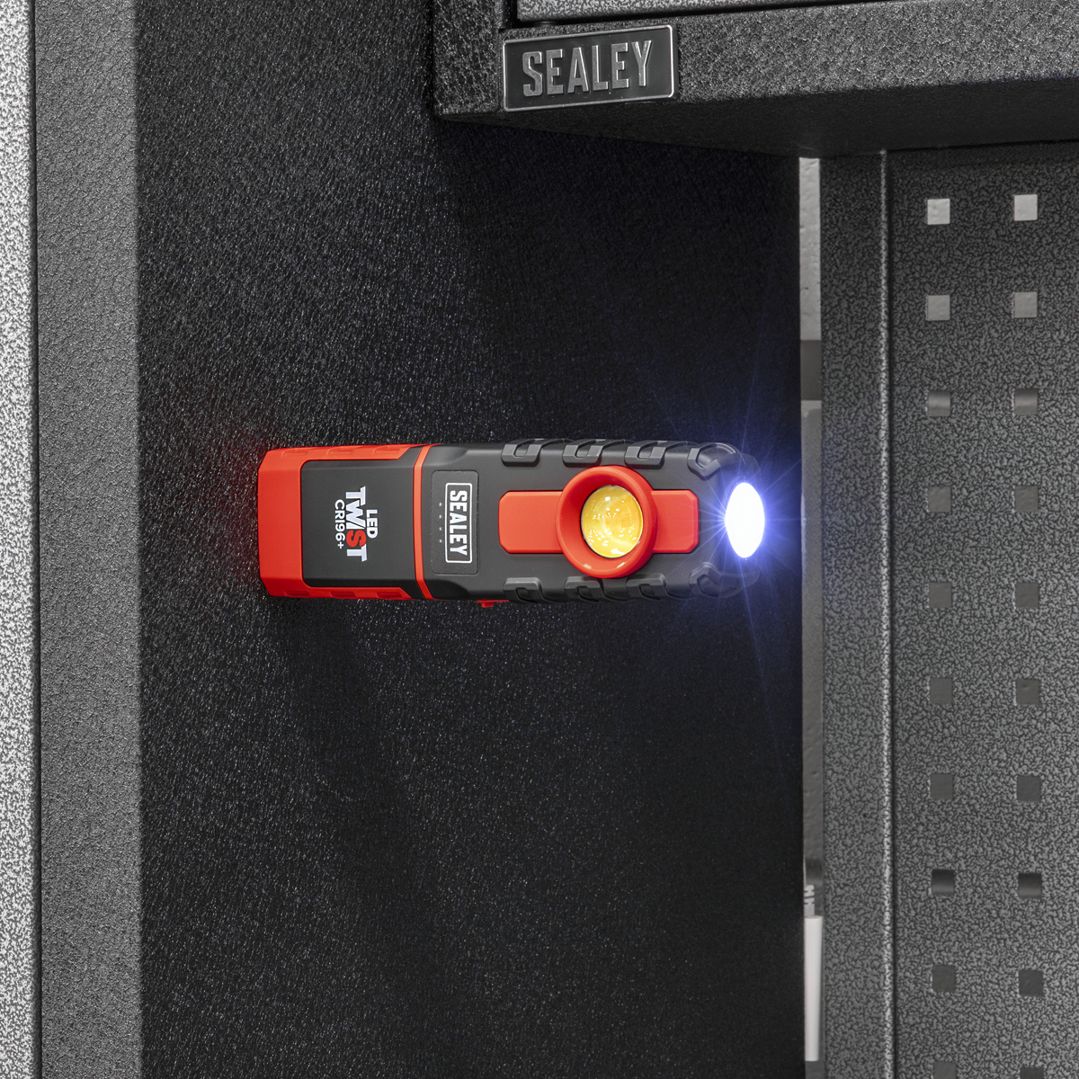 Sealey LED601CM LED Twist® Rechargeable Inspection Light 6W COB LED & 1W SMD LED Colour Match CRI 96+ - additional view 9