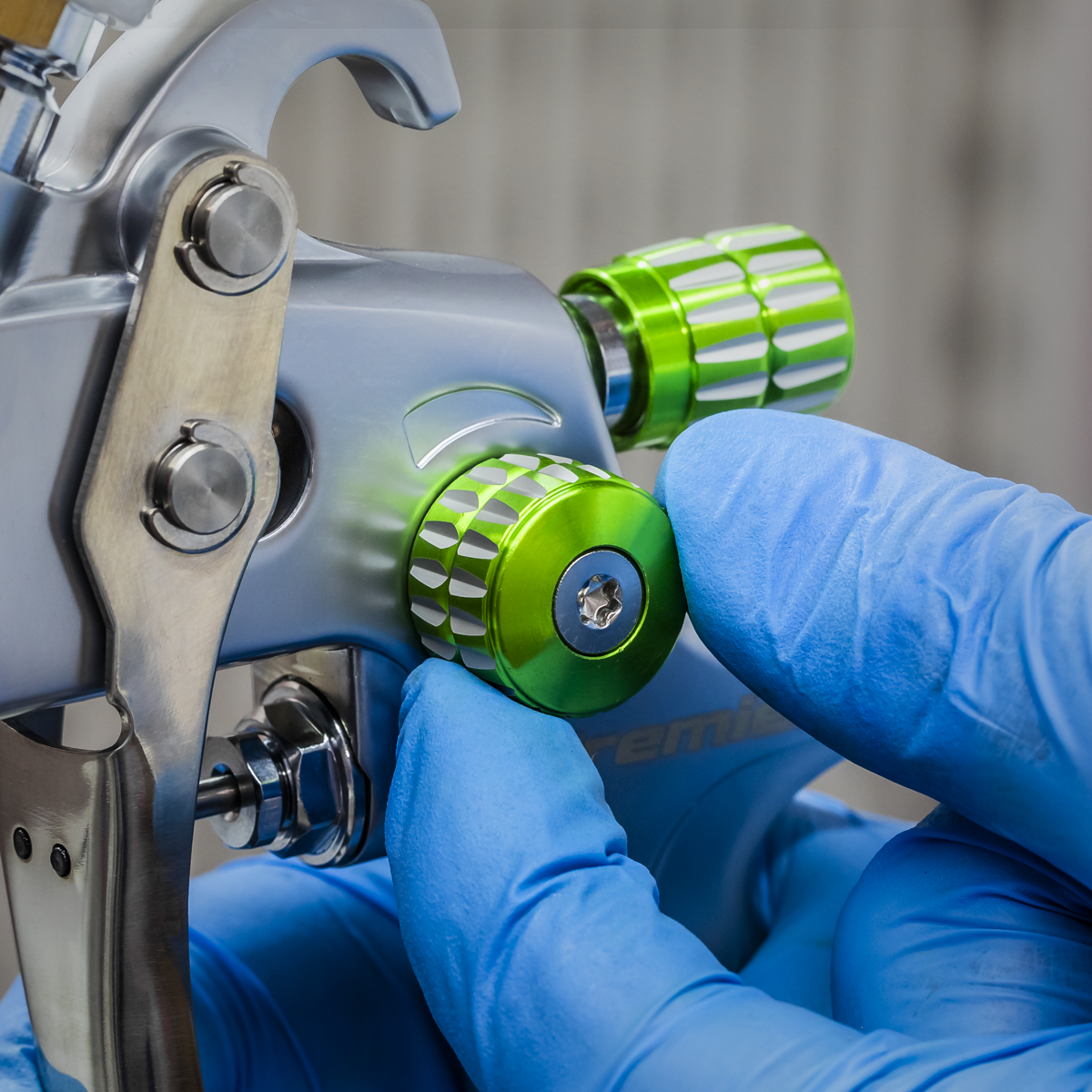 Sealey LVLP01 Premier Professional LVLP Gravity Feed Spray Gun 1.4mm Set-Up - additional view 10